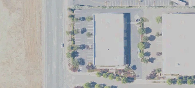 Warehouse with Multiple Grade Level Doors