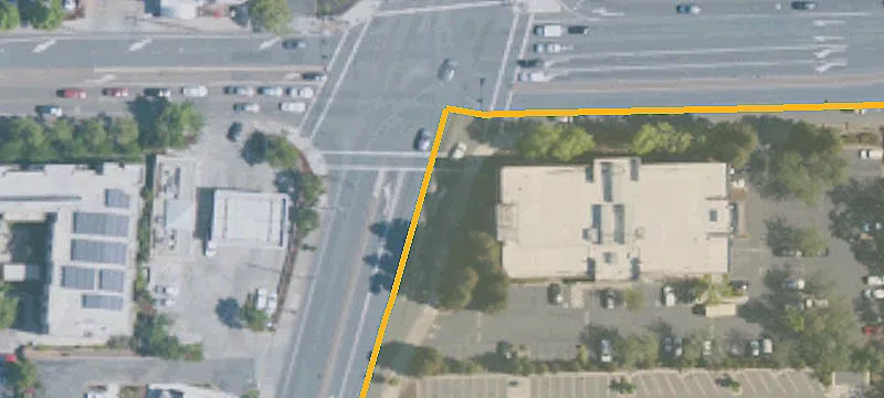 Corner Office Suite with Parking