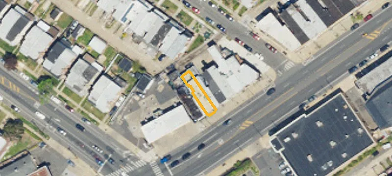 Fully Leased Mixed-Use Investment Property