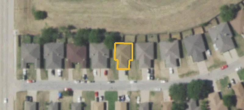 Well-Maintained Duplex with Insulation