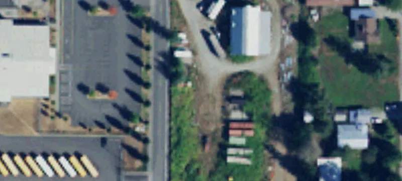Commercial Yard with Office Barn