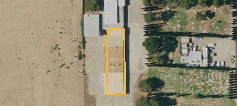 Warehouse with Fenced Yard
