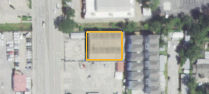 Gated Corner Retail Building