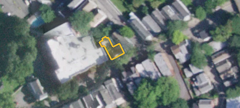 5-Unit Income Apartment Building