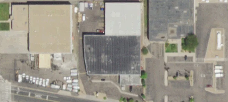 Warehouse with Fenced Paved Yard