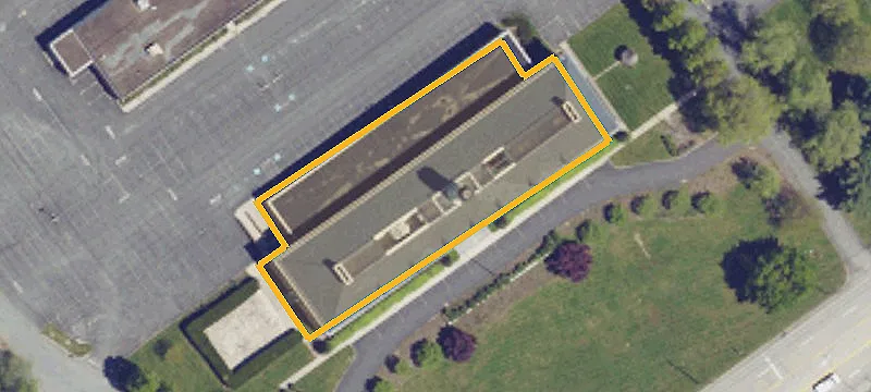 Campus-Style Office Buildings