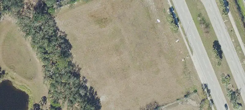 Commercial Land with Major Road Frontage