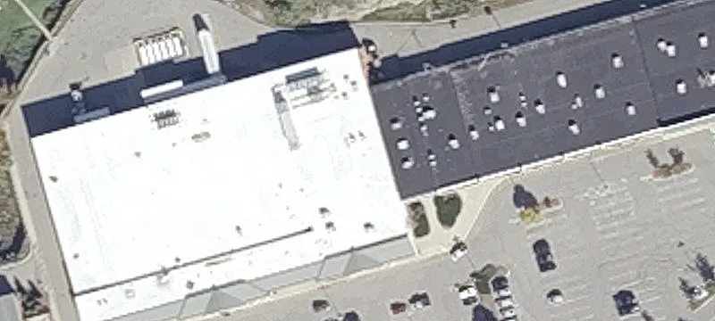 Retail Space in Anchored Shopping Center