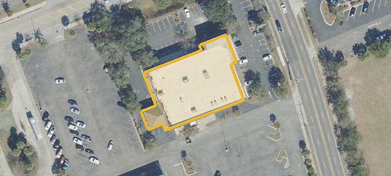 Inline Retail Suite with Grade-Level Access