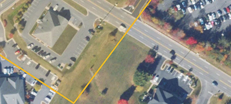 B2C-Zoned Commercial Land Parcel