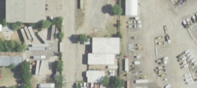 Freestanding Office-Warehouse Building