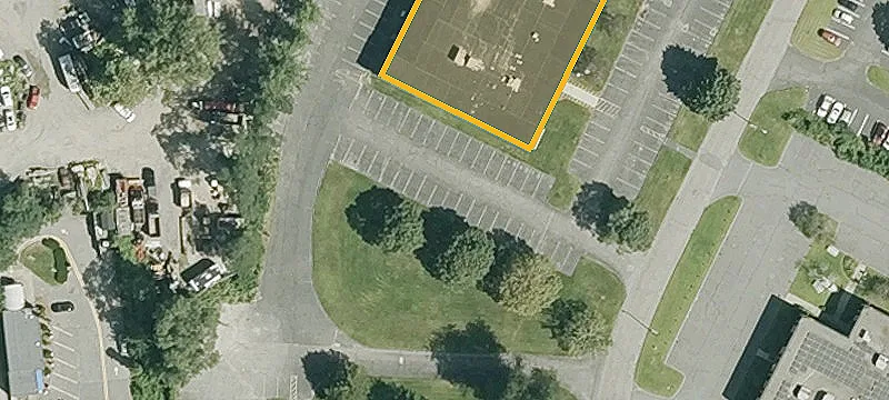 Vacant Flex Warehouse Building