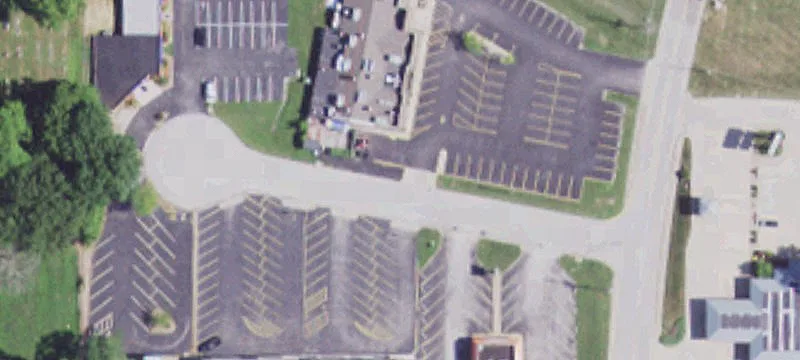 Retail Center with Contiguous Suites