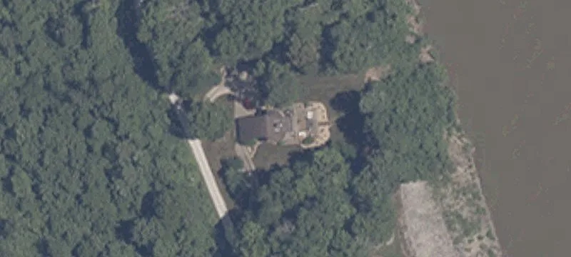 Riverfront Buildable Lot