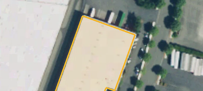 Warehouse with Office and Dock High Doors