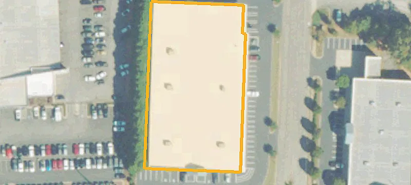 Free-Standing Retail Showroom