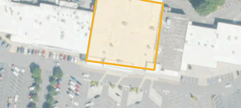 Retail Space in Anchored Center