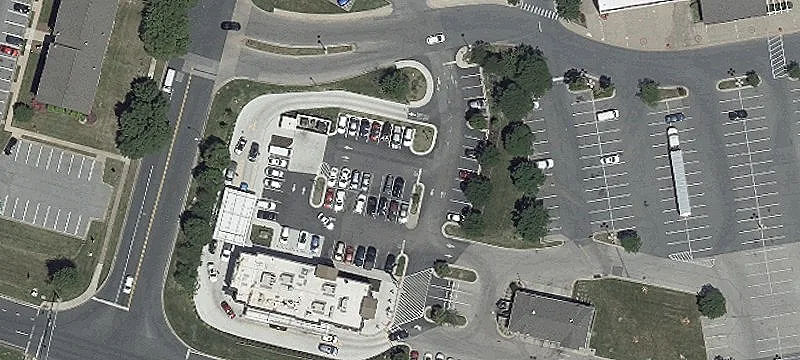 Retail Storefront with Signalized Access