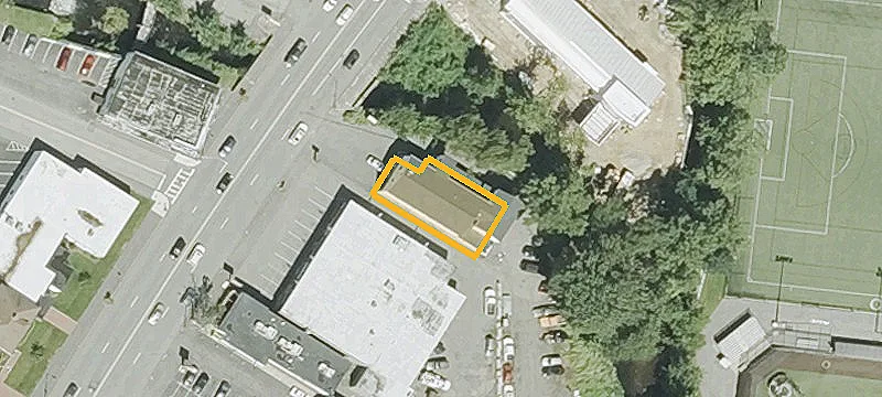 Freestanding Auto Service Building