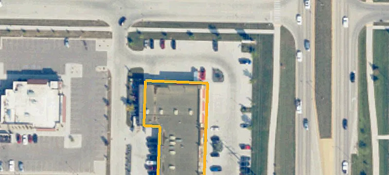 Endcap Retail Space for Lease
