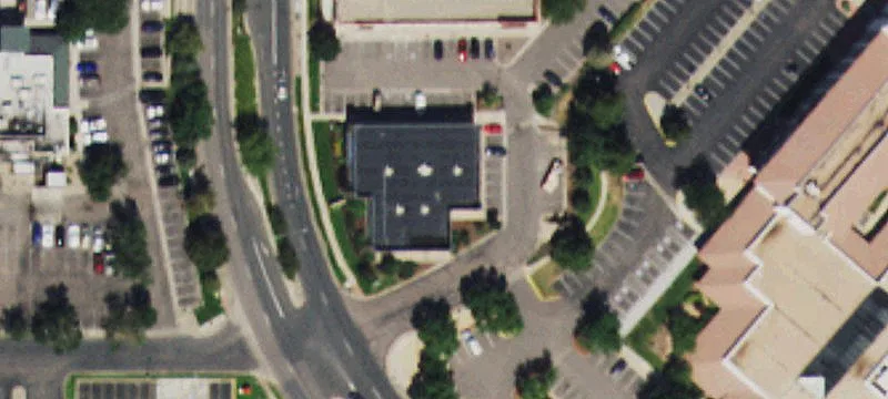 Retail Building with Flexible Suites