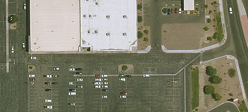 Endcap Retail Space with Pad