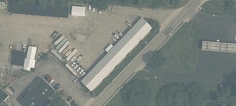 Warehouse Flex Building with Roll-Ups