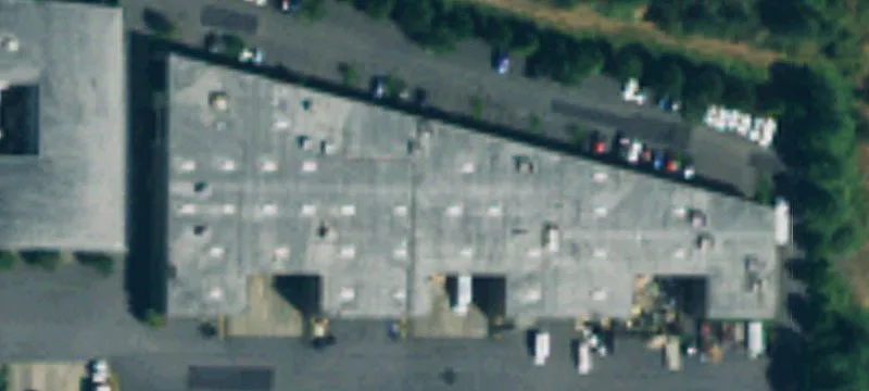 Dock-High Warehouse with Office