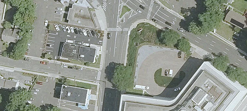 LEED Office Building with Amenities