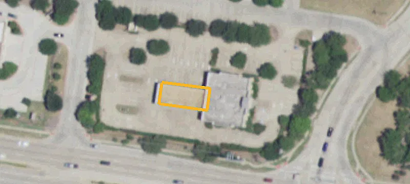Retail-Adjacent Commercial Land Parcel