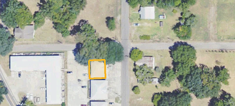 High-Visibility Highway Commercial Lot