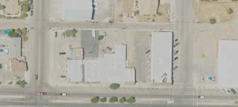 Freestanding Retail Building with Parking