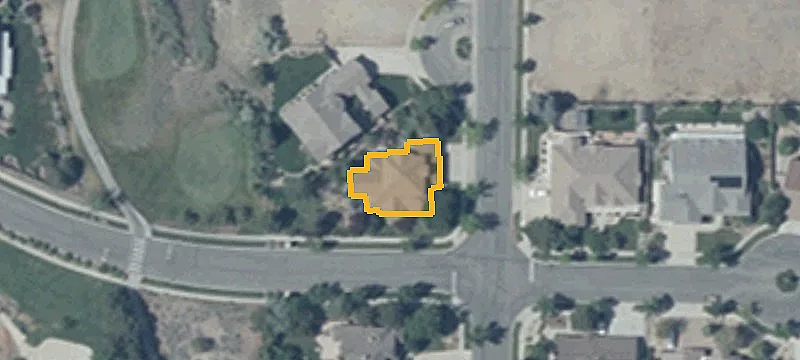 Residential Land on Golf Course Fairway