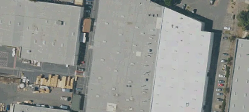 Freestanding Warehouse with Dock Doors