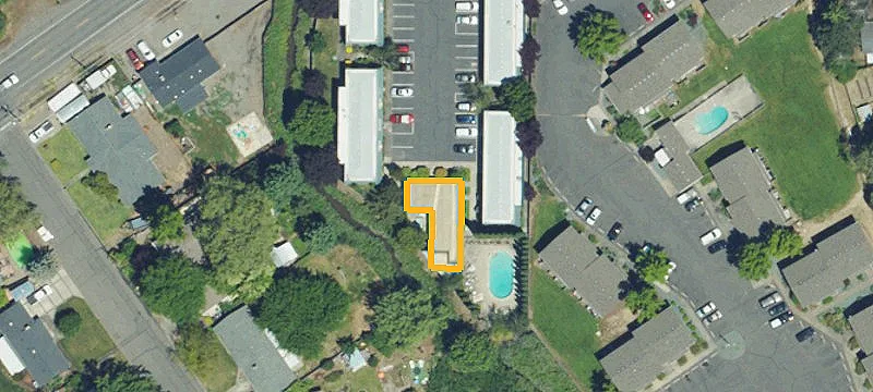 20-Unit Apartment Complex with Pool