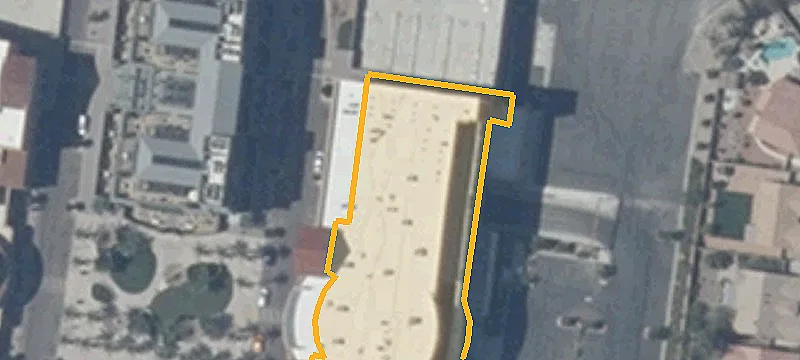 Retail and Restaurant Shopping Center