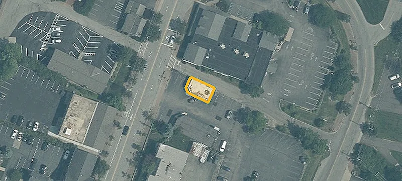 Updated Retail-Office Space with Reserved Parking