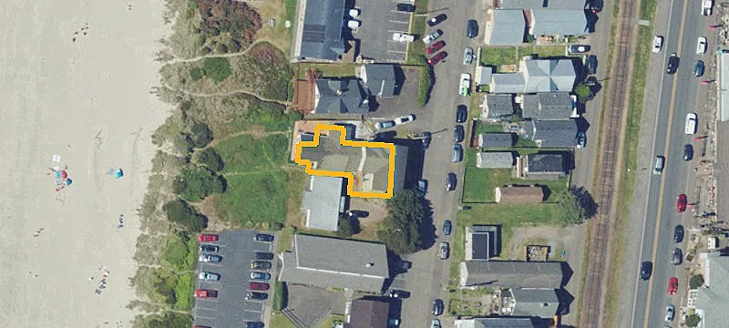 Oceanfront Quadplex with Sunroom