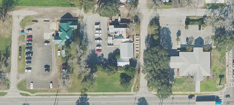 Remodeled Restaurant Building with Commercial Kitchen