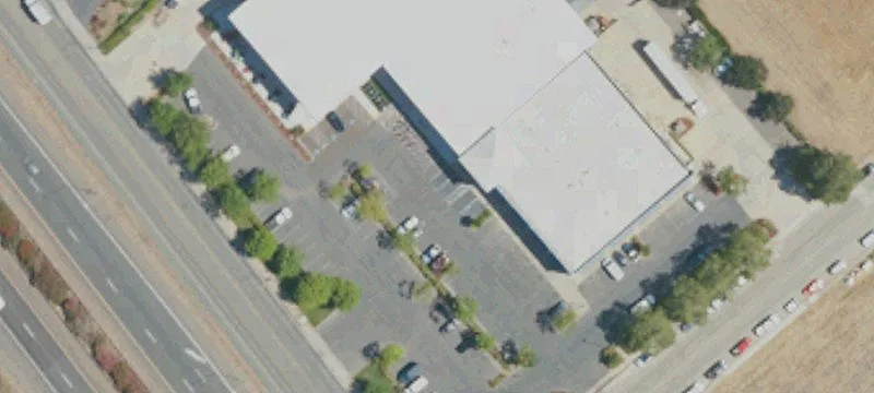Two-Tenant NNN Retail Investment Highway Visibility