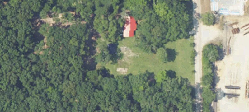 Warehouse with Fenced Yard