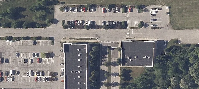 Shadow-Anchored Shopping Center Retail Suite