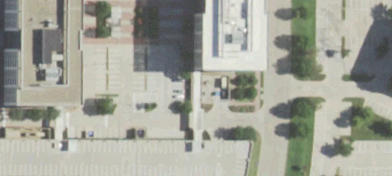 NNN Office Space