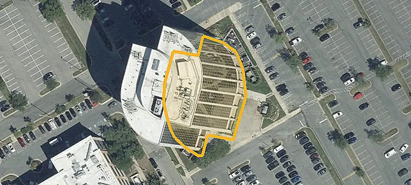 Office Units with On-Site Fitness Center