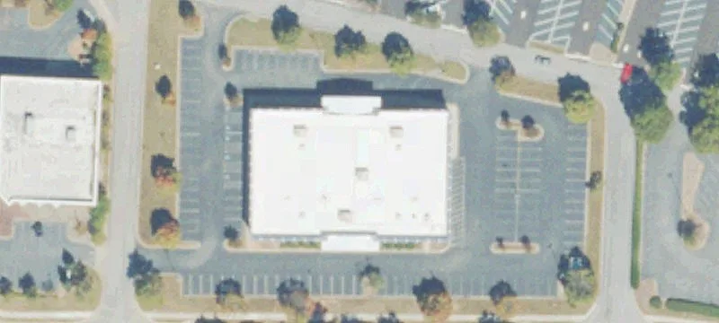 Single-Tenant Retail Outparcel