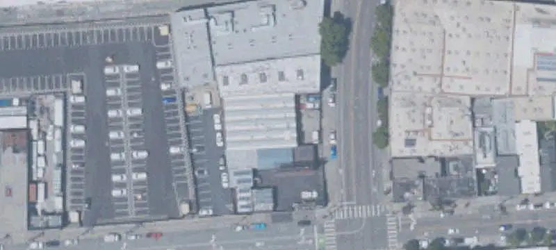 Manufacturing Building with Wet Lab Buildout