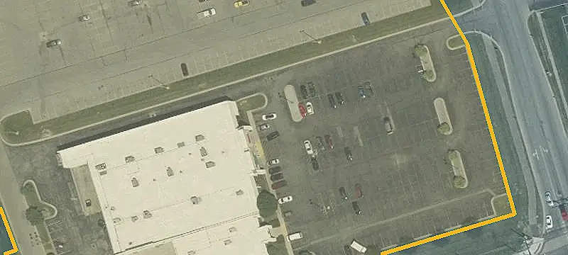 Shopping Center with Future Pad Site