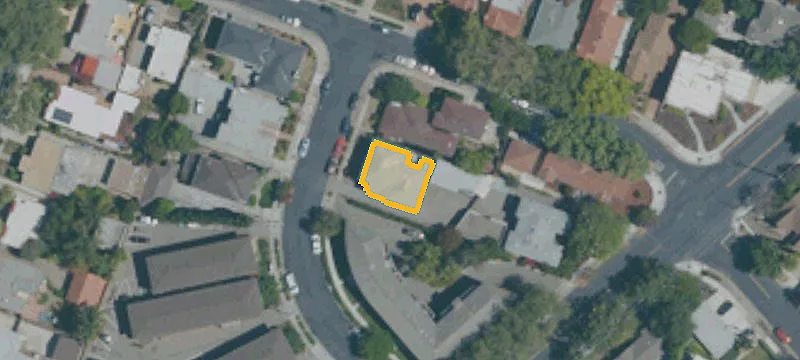Quadplex with Hardwood Flooring
