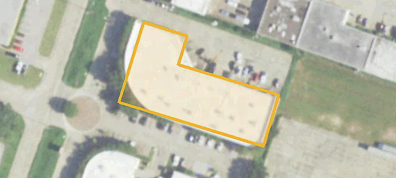 Specialty Property with Grade Level Door