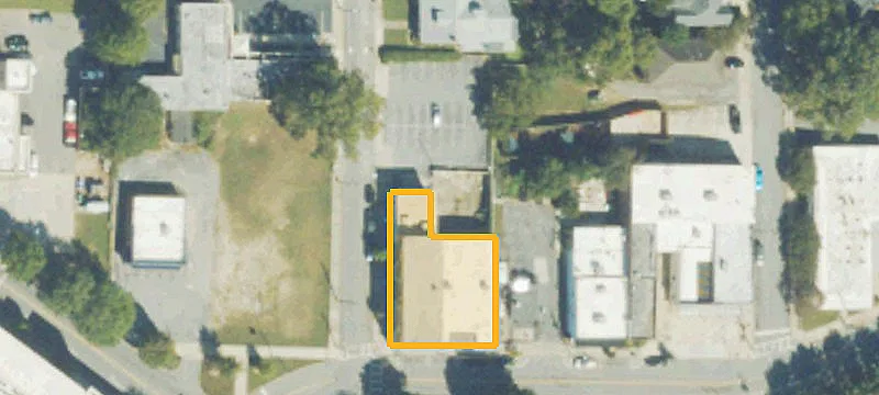 Neighborhood Grocery and Deli with Seating